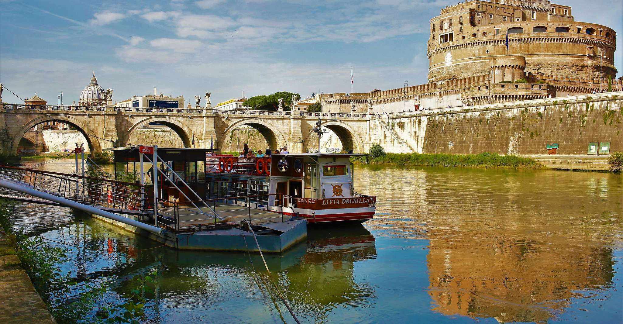 From Rome, Evening Cruise with Wine & Snacks on Tiber River