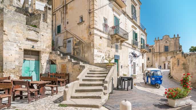 matera panoramic tuktuk tour