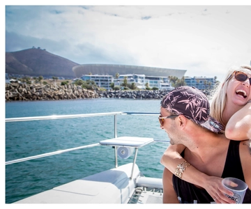Cape Town: Scenic 1-Hour Coastal Catamaran Cruise