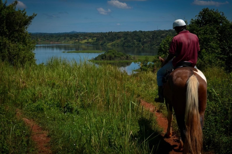 Jinja: tweedaags raften, paardrijden, quadrijden avontuur