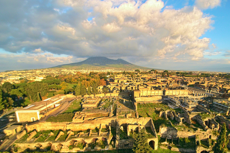 From Rome: Private Pompeii and Amalfi Coast Full-Day Tour