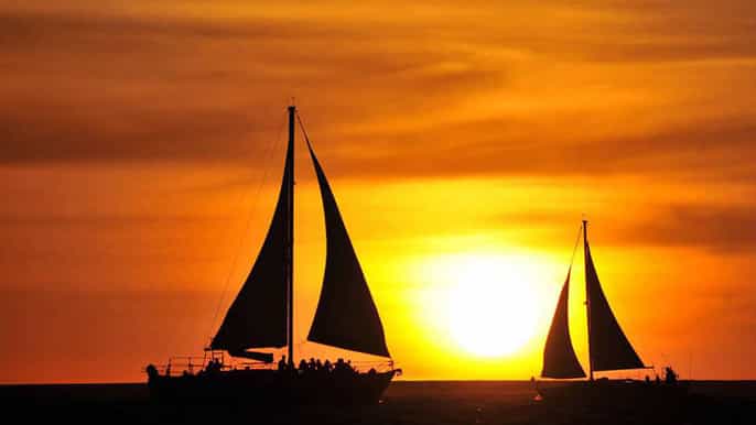 marsa alam sunset snorkeling boat trip with hotel pickup