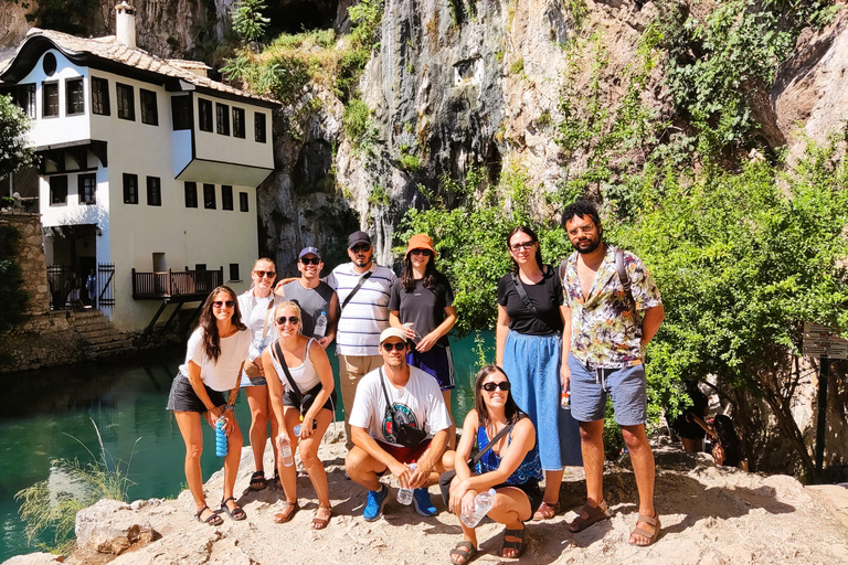 Von Mostar aus: Tagestour zum Wasserfall Kravica, Pocitelj und Blagaj