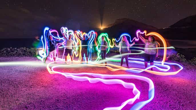 waikiki honolulu night sky photo and light painting tour