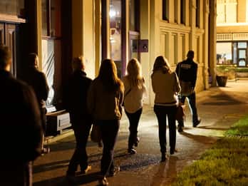 Tacoma: Downtown Walking Ghost-Tour Tacoma: Downtown Walking Ghost-Tour