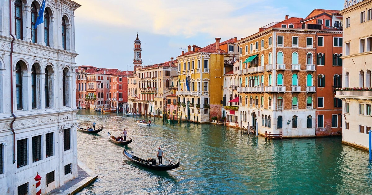 ムラーノ島またはブラーノ島のヴェネツィア 1 日ツアー | GetYourGuide