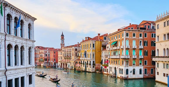 Venice: Full-Day Guided Tour with Murano or Burano