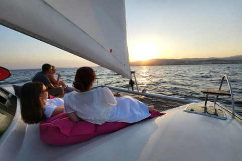 Palma: 2-Hour Sunset Catamaran Cruise with Drinks