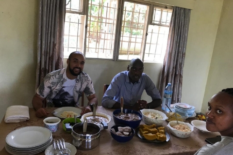 Kampala: clase de cocina privada con un anfitrión local