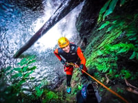 Sao Miguel, Caldeiroes Canyoning Experience - Hizvo