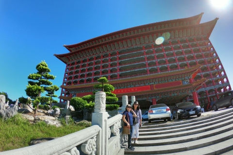 Taipei: Tour privé d'une journée en voitureVisite privée en voiture - Prise en charge à l'hôtel de la ville de Taipei