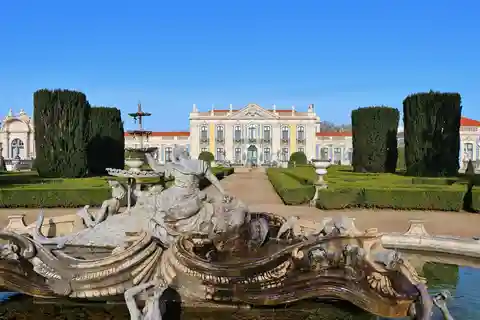 Lisbon: Private Historical Tour to Queluz and Ajuda Palaces