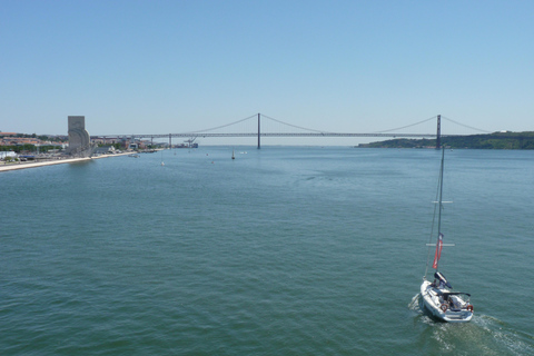 Lisbon 2-Hour Tagus River Sailing Cruise