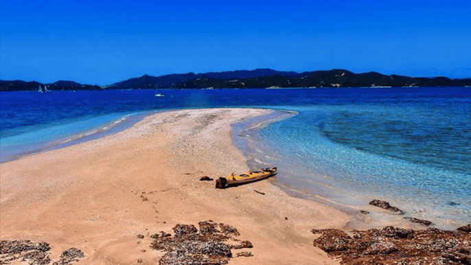 bay of islands fullday kayaking and island exploring tour
