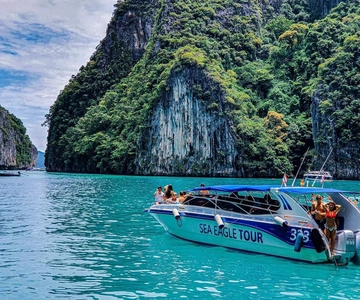 From Krabi: Phi Phi Islands Speedboat Day Tour