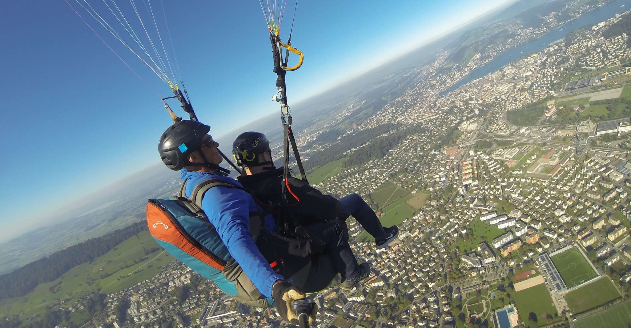 Luzern, Tandem-Paragliding-Flug - Hizvo