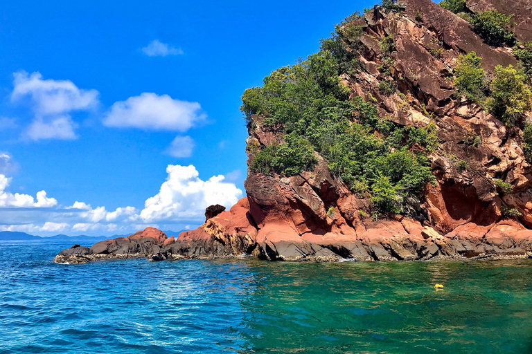 Krabi: Tagesausflug zu den Hong-Inseln mit Schnellboot und MittagessenHong Inseln Sightseeing