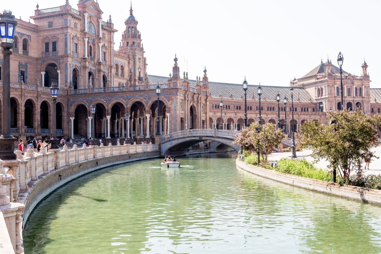 Van Madrid: edelstenen van Andalusië 5-daagse sightseeingtourSuperior eenpersoonskamer met Engelse tour
