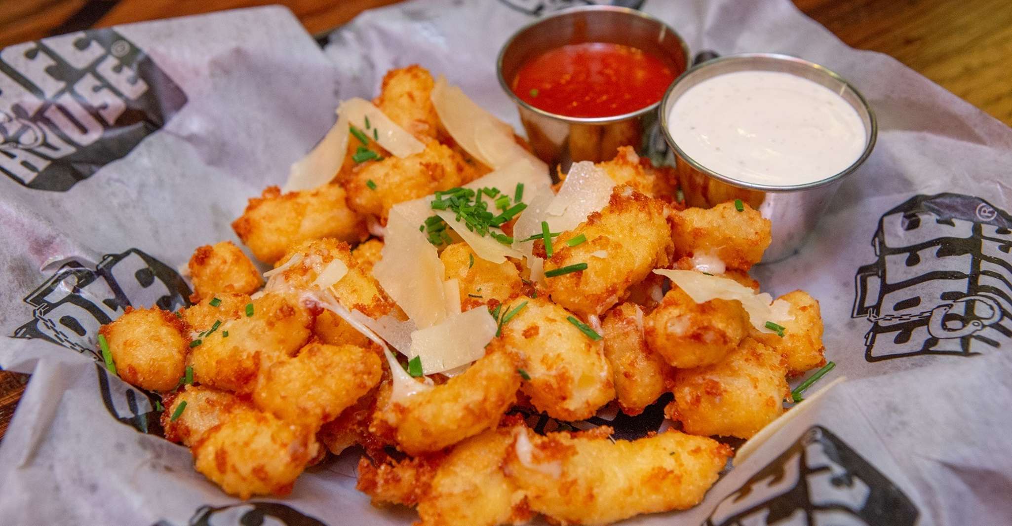 Milwaukee, Local Food Tour - Hizvo