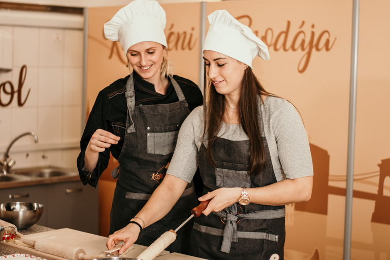 Budapest: Hungarian Chimney Cake Workshop