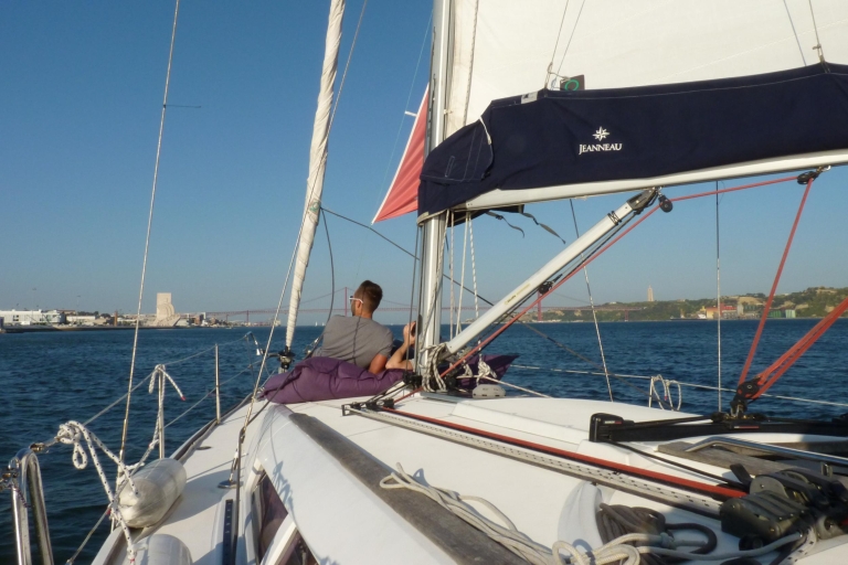 Lissabon: Privat-Tour mit Segelboot