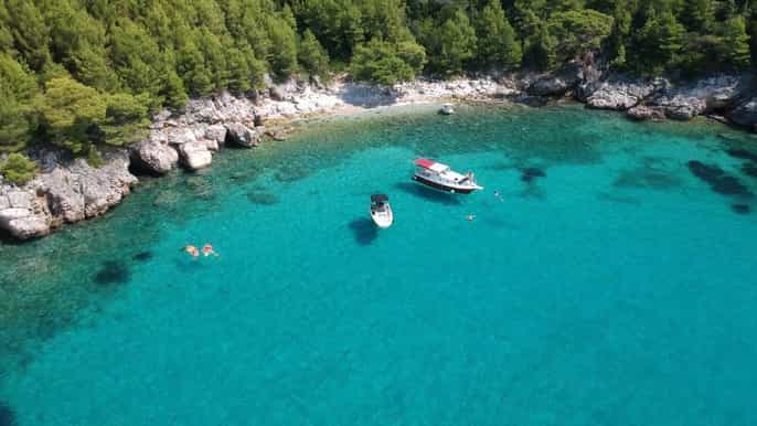 explore dubrovnik caves with locals