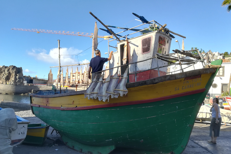 Funchal: Câmara Lobos e Girão Sea Cliff Excursão de meio dia em jipeFunchal: passeio de jipe de meio dia em Câmara Lobos e falésia de Girão