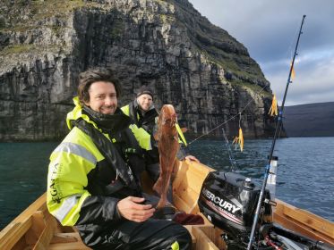 Árnafjørður: Geführte Bootstour mit Fischen