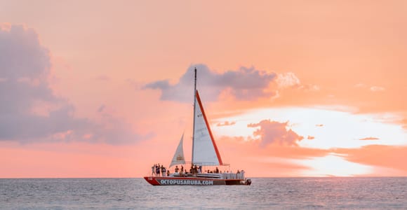 Noord: Happy Hour Sunset Cruise