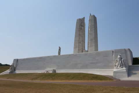 Arras: excursão canadense do campo de batalha de Vimy e Somme na primeira guerra mundial