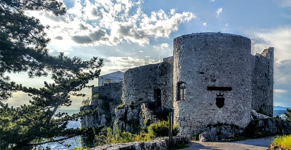Ab Koper: Halbtägige Tour durch Dörfer und Traditionen