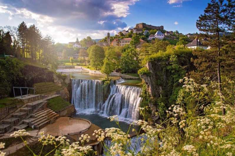 Da Sarajevo: tour di Jajce, Travnik, lago Pliva e mulini ad acqua