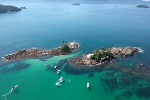 From Rio: Angra dos Reis Islands with Boat Tour and Lunch