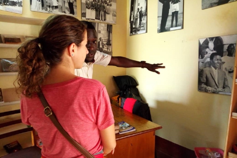 Kampala: Prywatna zmotoryzowana wycieczka po mieście z lunchem