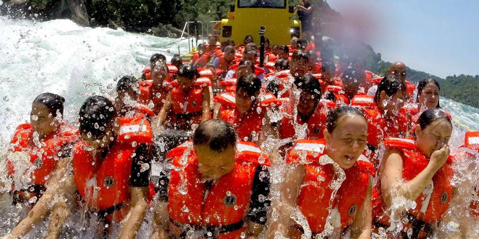 Niagara Falls USA: 45-Minute Jet-Boat Tour on Niagara River