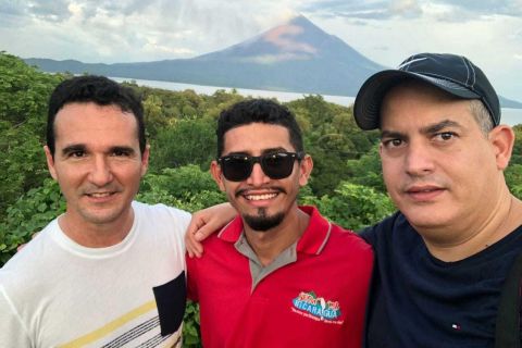 Managua: 3-Day Granada, Masaya, and Leon Tour