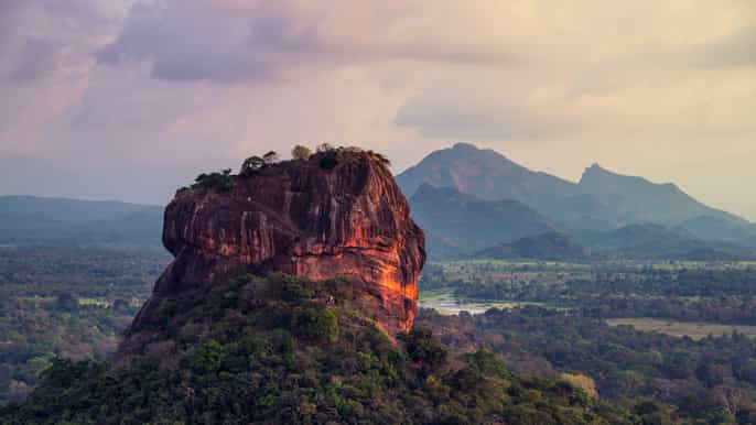 colombo fullday sigiriya rock and village tour