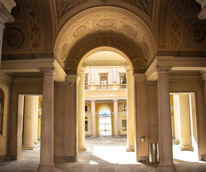 Lugano: Exclusive Private History Tour with a Local