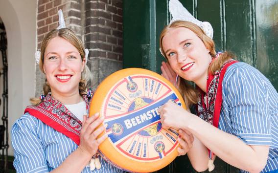 Ab Amsterdam: Niederländische Käsemarkt-Tour und 1 Attraktio