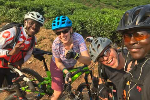 Kampala: Lake Victoria Island Cycling Tour