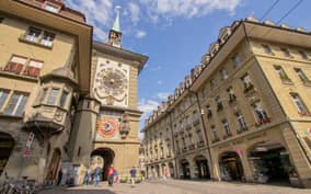 Bern: Express Walk with a Local in 60 minutes