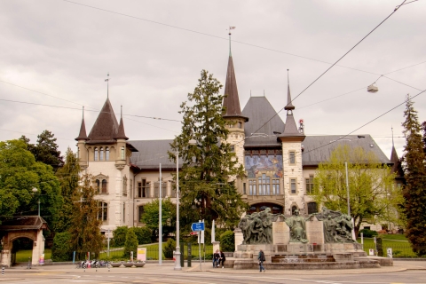 Berna: tour de arte y cultura con un guía local