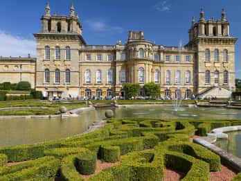 London: Cream Tea at Blenheim Palace & the Cotswolds Tour