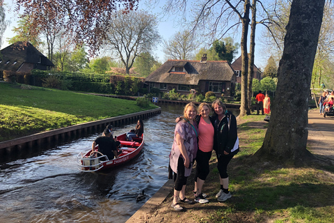 Amsterdam: ogród tulipanowy Keukenhof i zwiedzanie Giethoorn