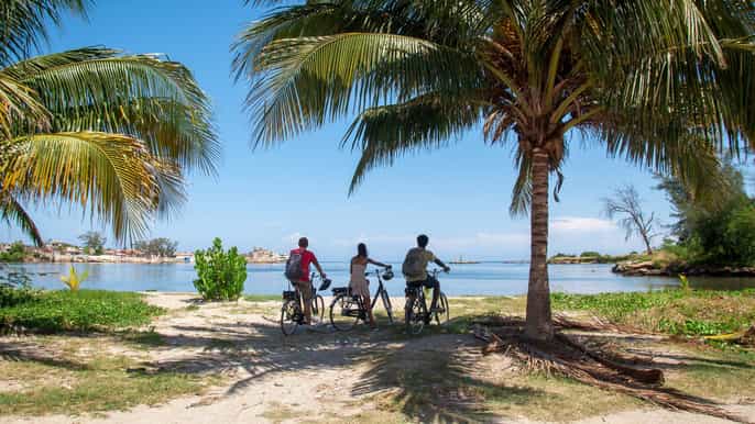havana guided ebike beach escape