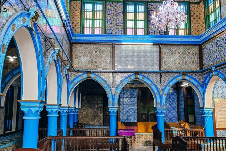 Djerba: Island Tour Snack, Synagogue, Souk, and Sunset