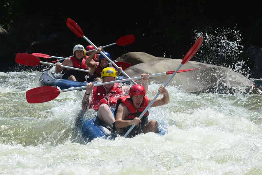 Mission Beach: Tully River Halbtages-Wildwasser-Rafting. Foto: GetYourGuide