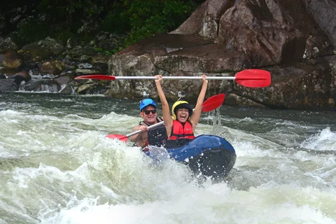 Mission Beach : Journée de rafting en eaux vives sur la rivière Tully