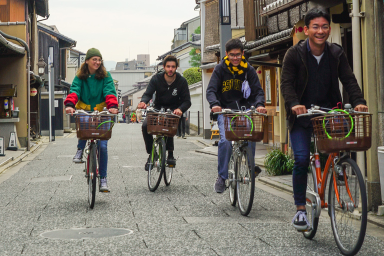 Kyoto: Tour in bicicletta di 4 ore con pranzoKyoto: tour in bicicletta dei momenti salienti storici di 3,5 ore