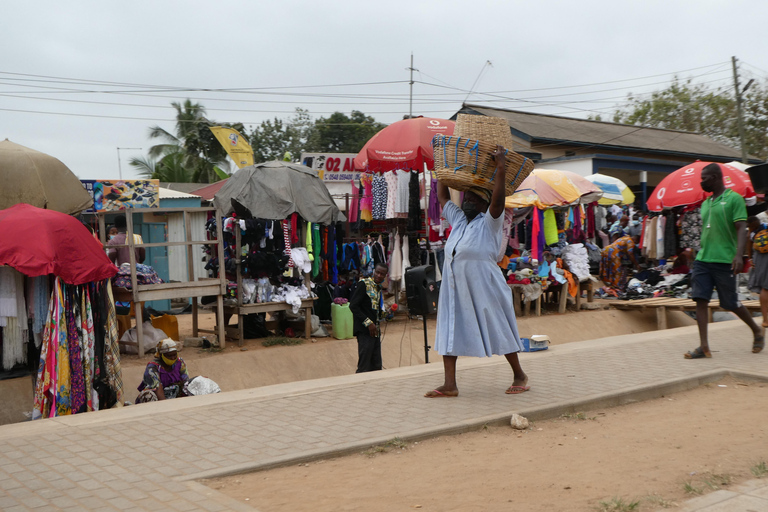 Accra: Meet Makola's Market Women & Learn Their Trade